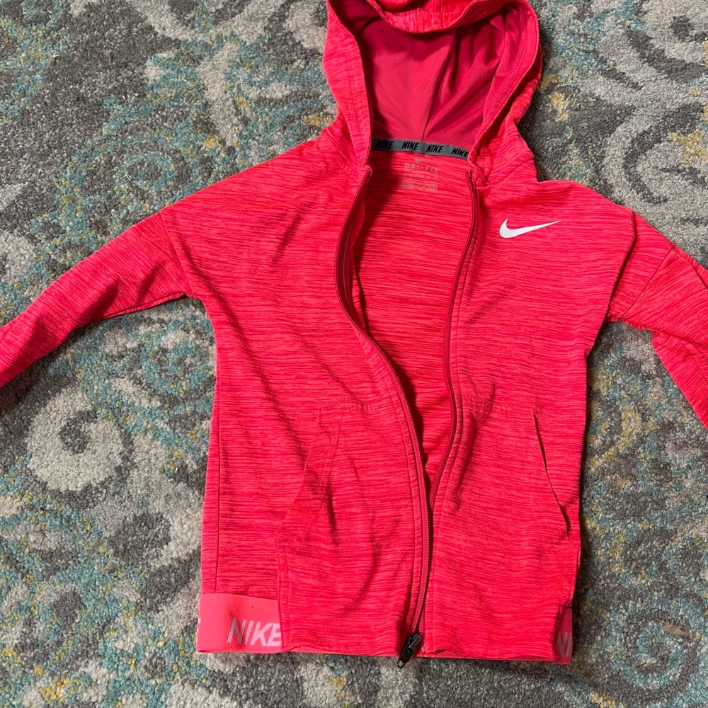 Like new pink/melon striped Nike jacket 4T